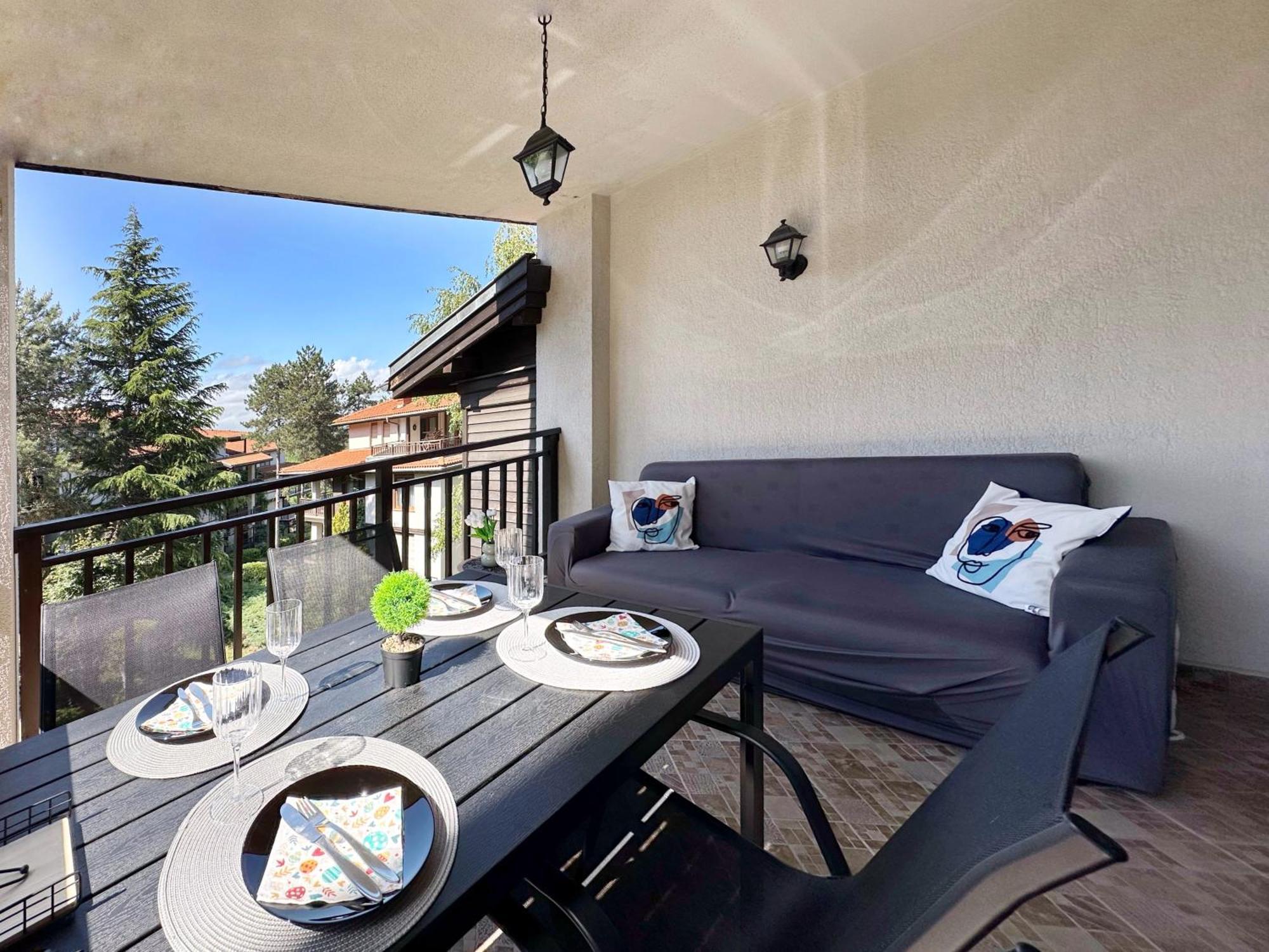 Sm Lovely Apartments On The First Line In Sozopol Room photo