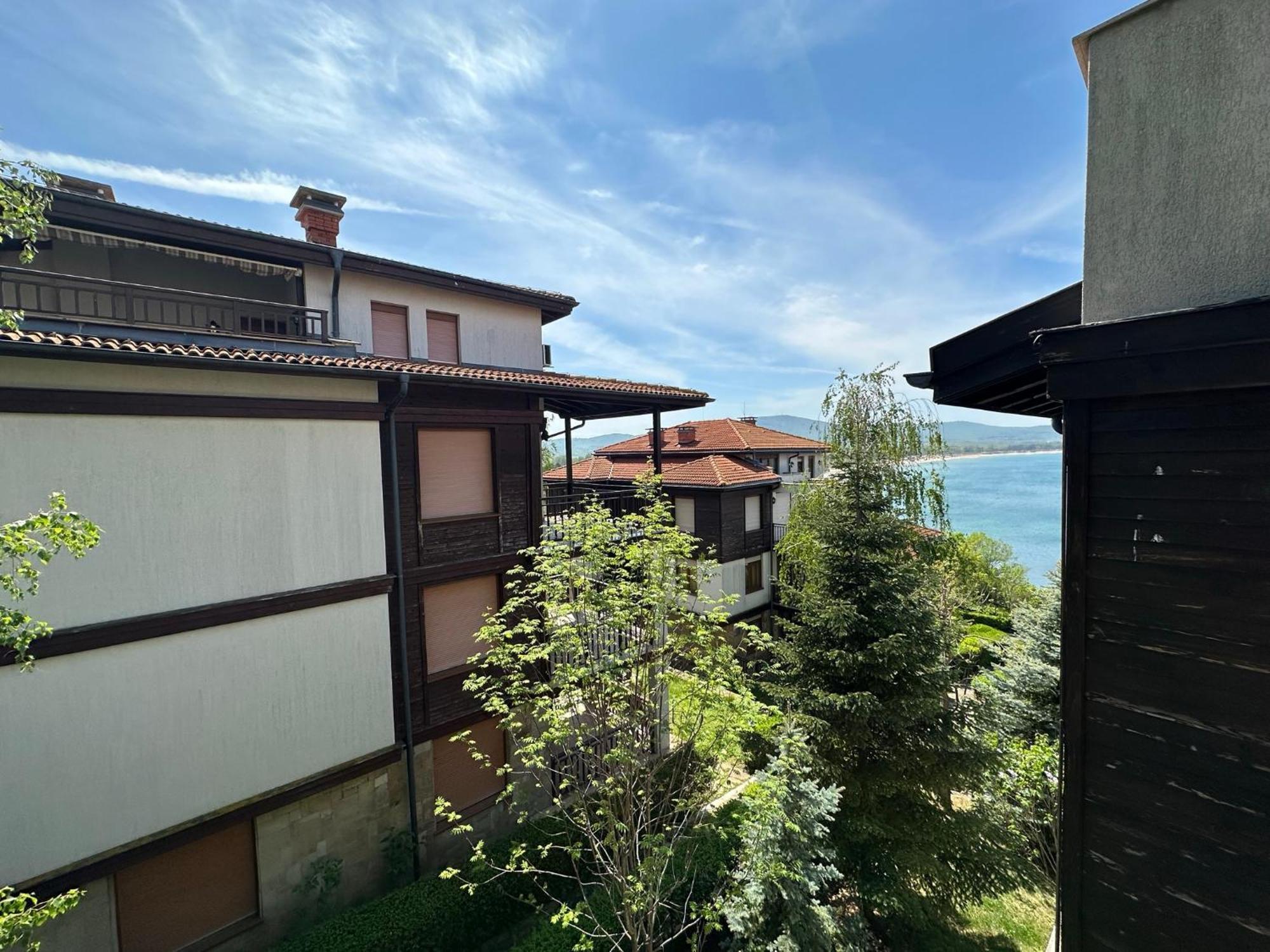 Sm Lovely Apartments On The First Line In Sozopol Room photo