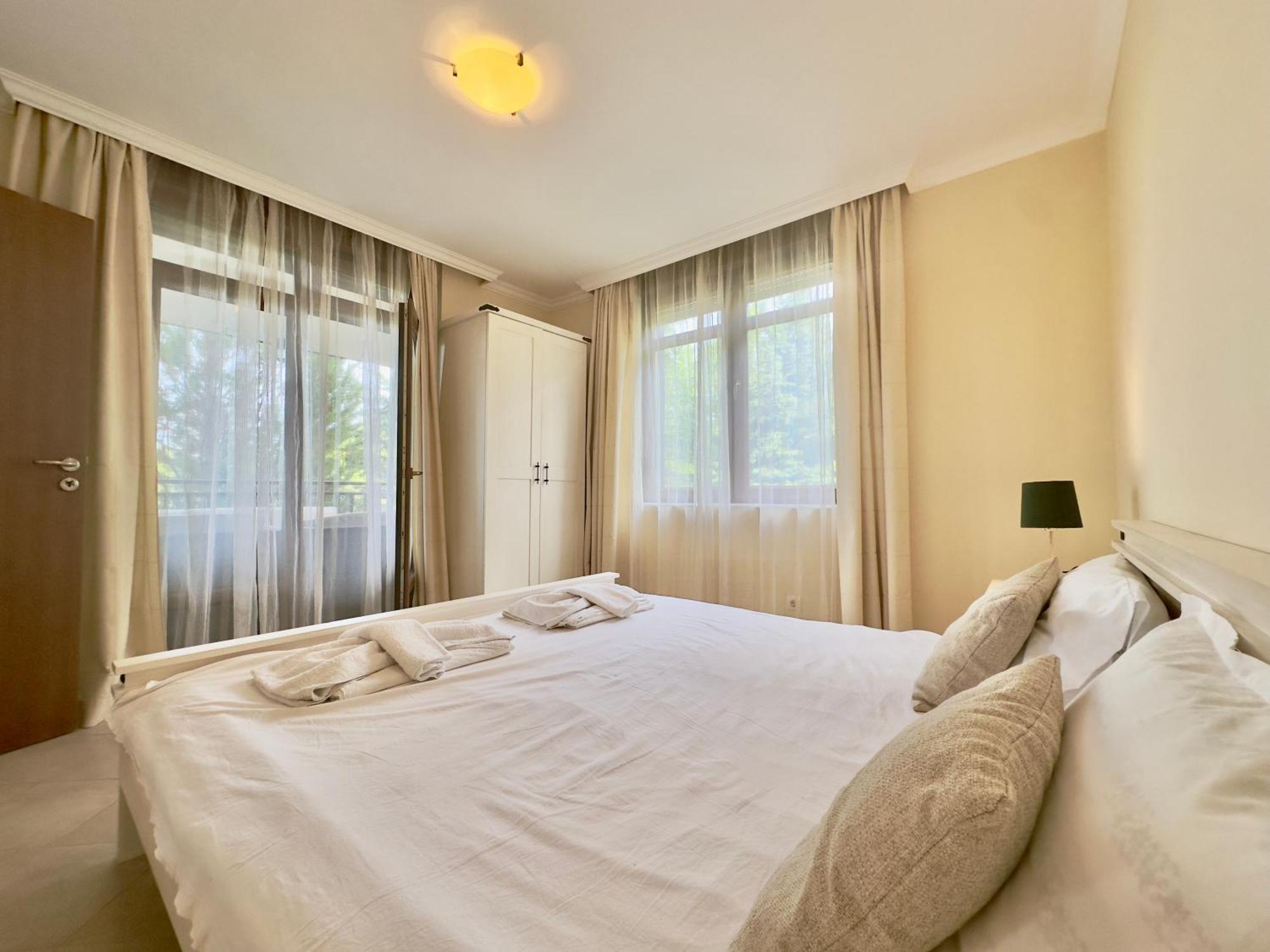 Sm Lovely Apartments On The First Line In Sozopol Room photo