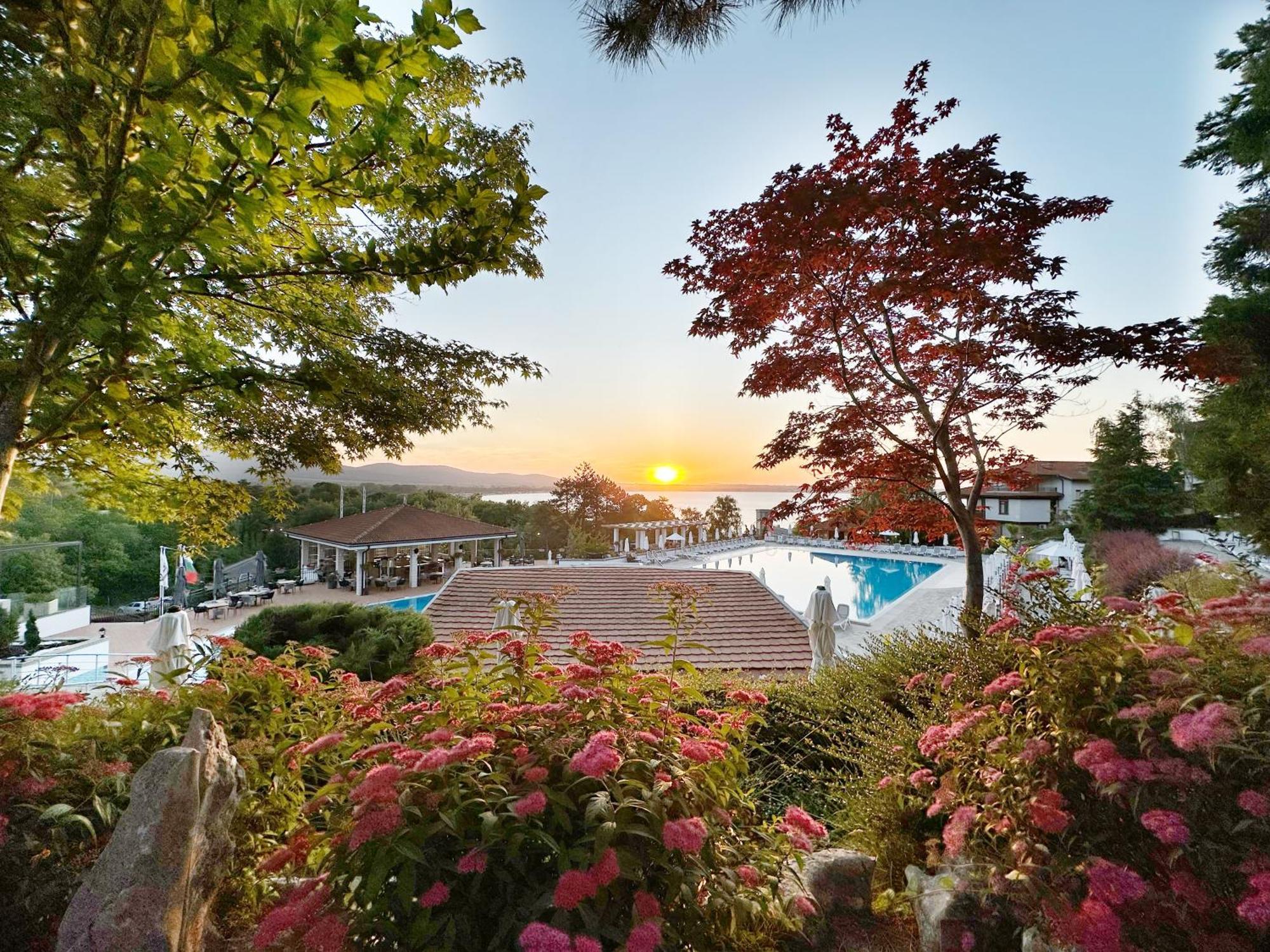 Sm Lovely Apartments On The First Line In Sozopol Exterior photo